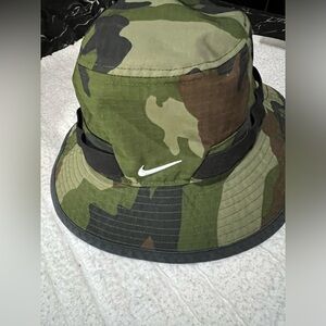 Nike Bucket Hat